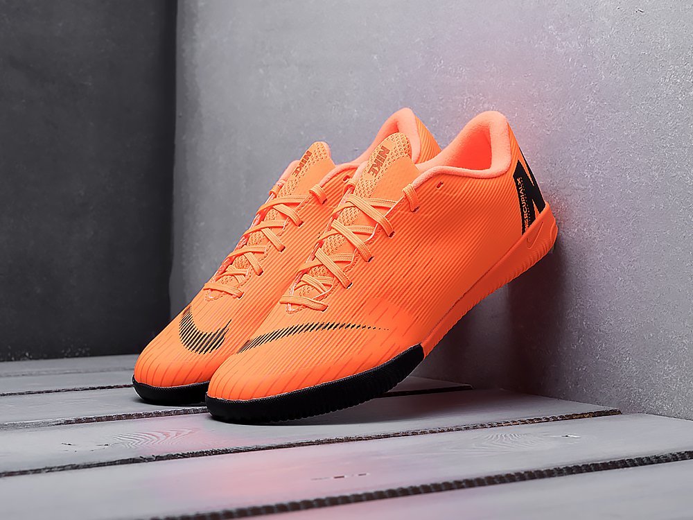 Футбольная обувь Nike MercurialX Vaporx XII Academy IC (оранжевый) - изображение №1