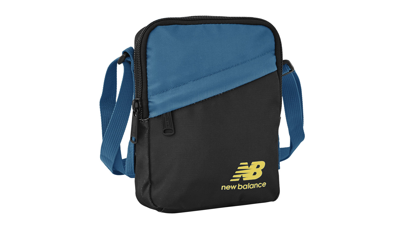 Crossbody Essentials Shoulder Bag (черный) - изображение №1