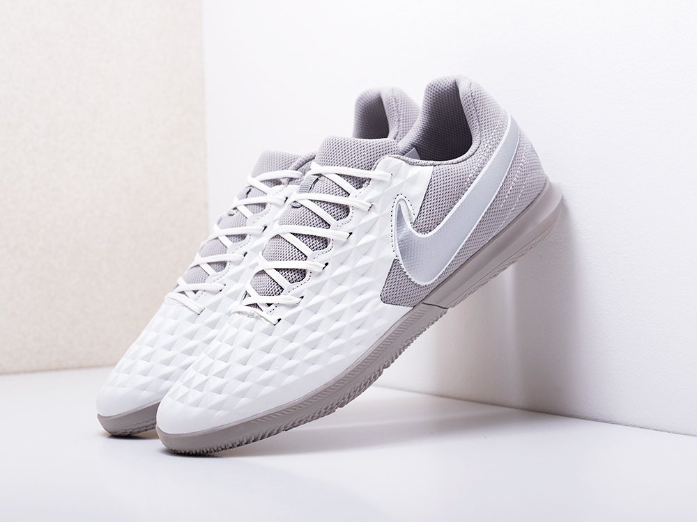 Футбольная обувь Nike Tiempo Legend VIII IC (белый) - изображение №1
