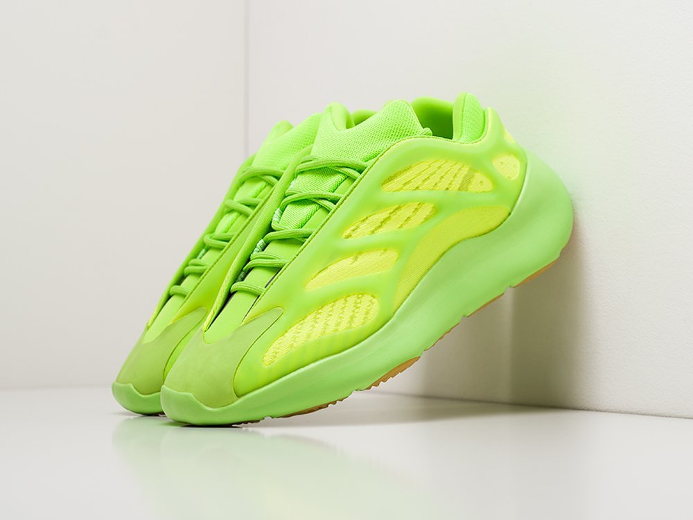 Кроссовки Adidas Yeezy Boost 700 v3 (зеленый) - изображение №1