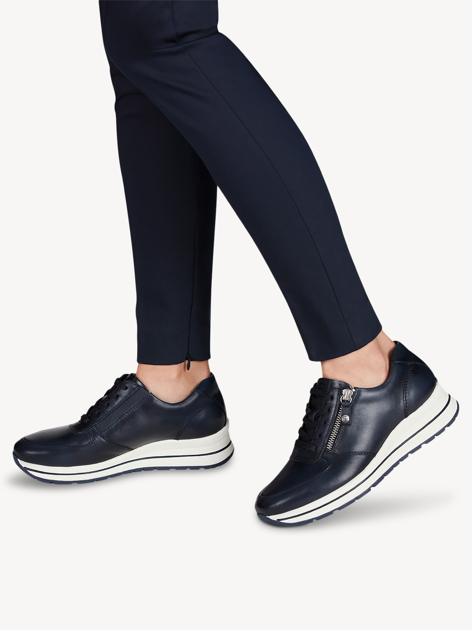 Ботинки на шнурках женские 5 AW20 (синий) - изображение №1