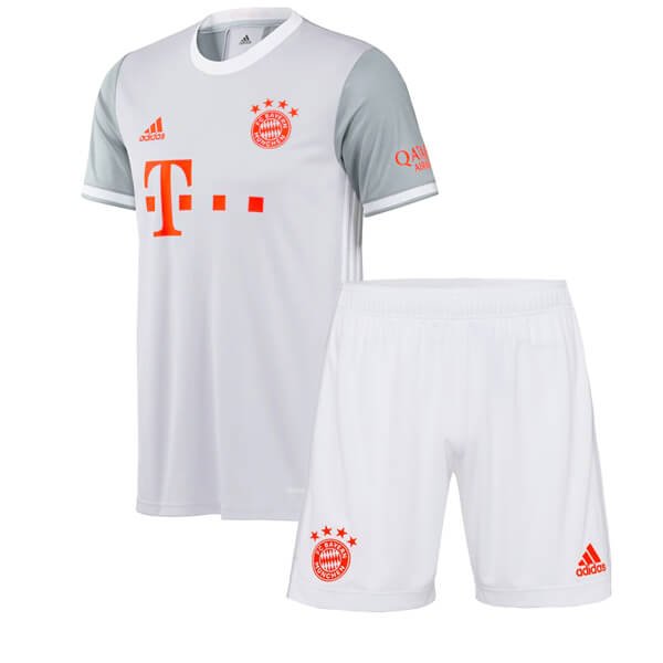 Футбольная форма Adidas FC Bayern Munchen (белый) - изображение №1