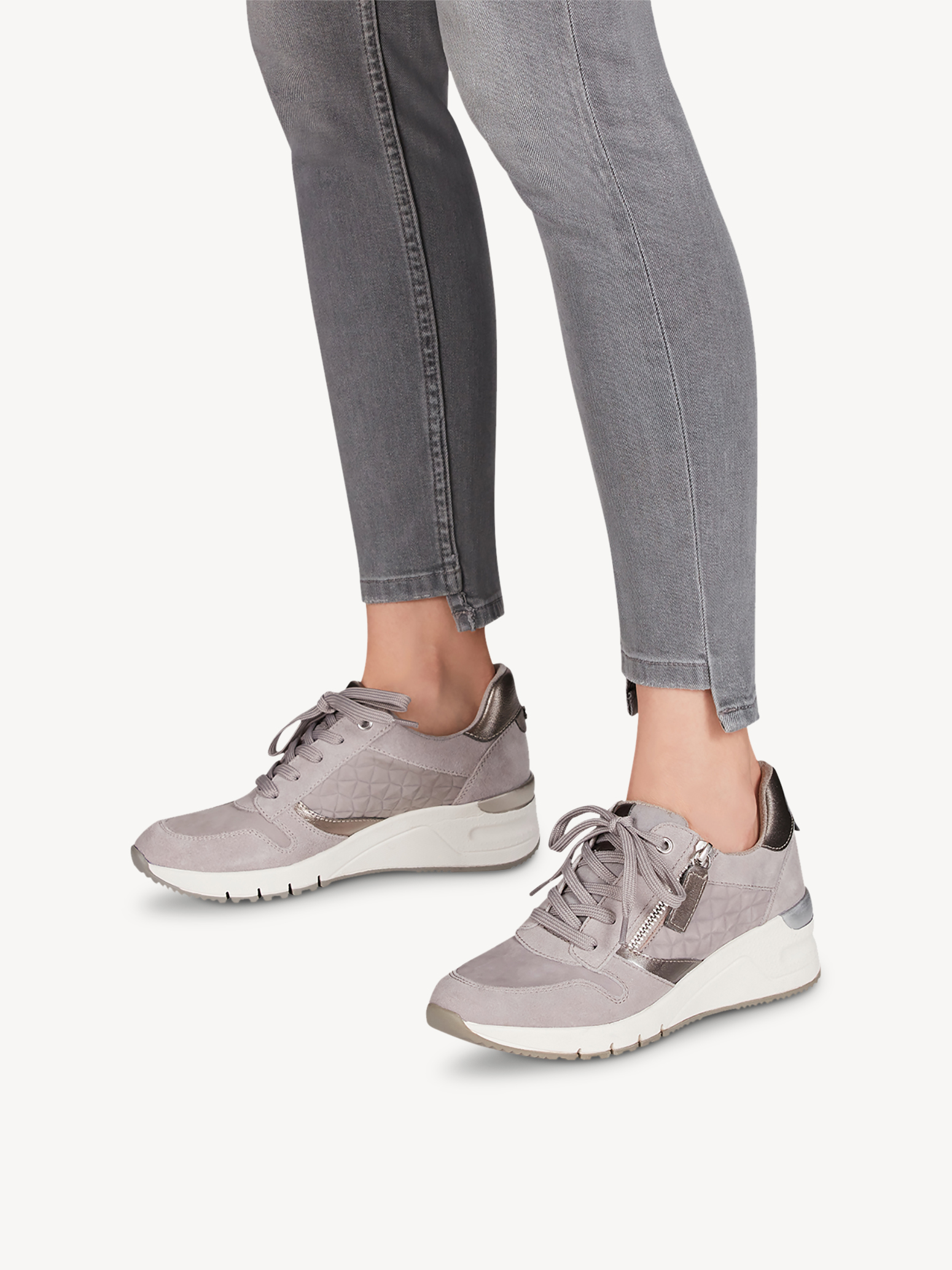Ботинки на шнурках женские (серый) - изображение №1