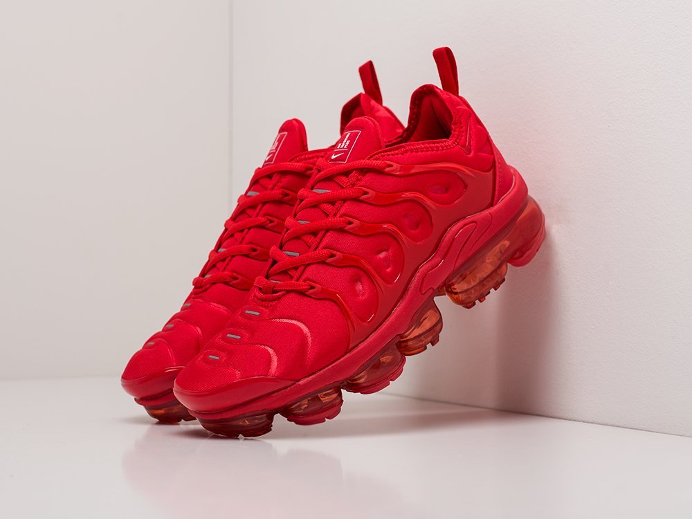 Кроссовки Nike Air VaporMax Plus (красный) - изображение №1