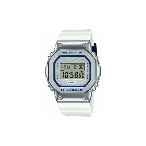 Наручные часы CASIO G-Shock Наручные часы Casio G-Shock GM-5600LC-7E, белый