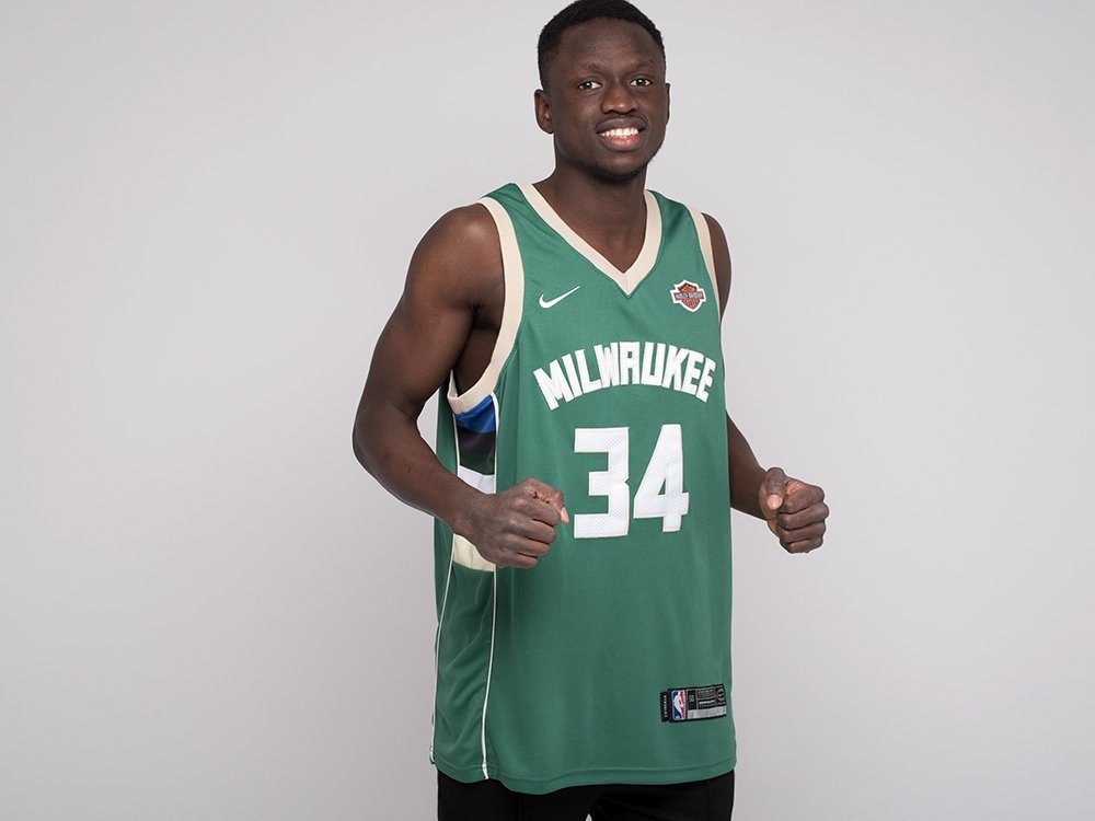 Джерси Nike Milwaukee Bucks (зеленый) - изображение №1