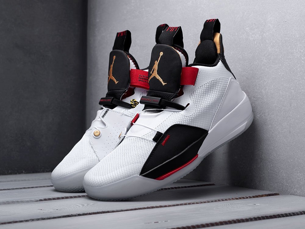 Кроссовки Nike Air Jordan 33 (белый) - изображение №1