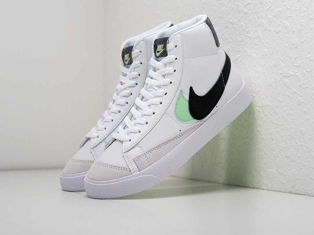 Кроссовки Nike Blazer Mid 77 (белый) - изображение №1
